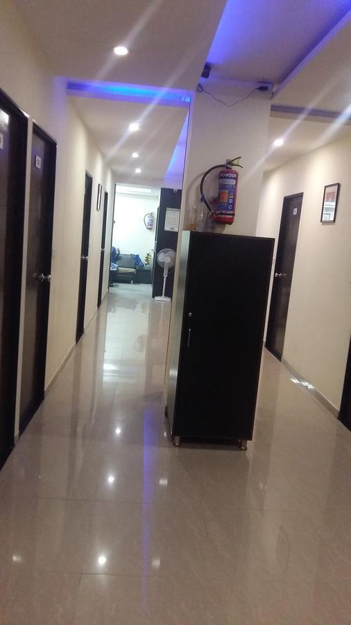 Hotel Ambience Sarkhej Ngoại thất bức ảnh